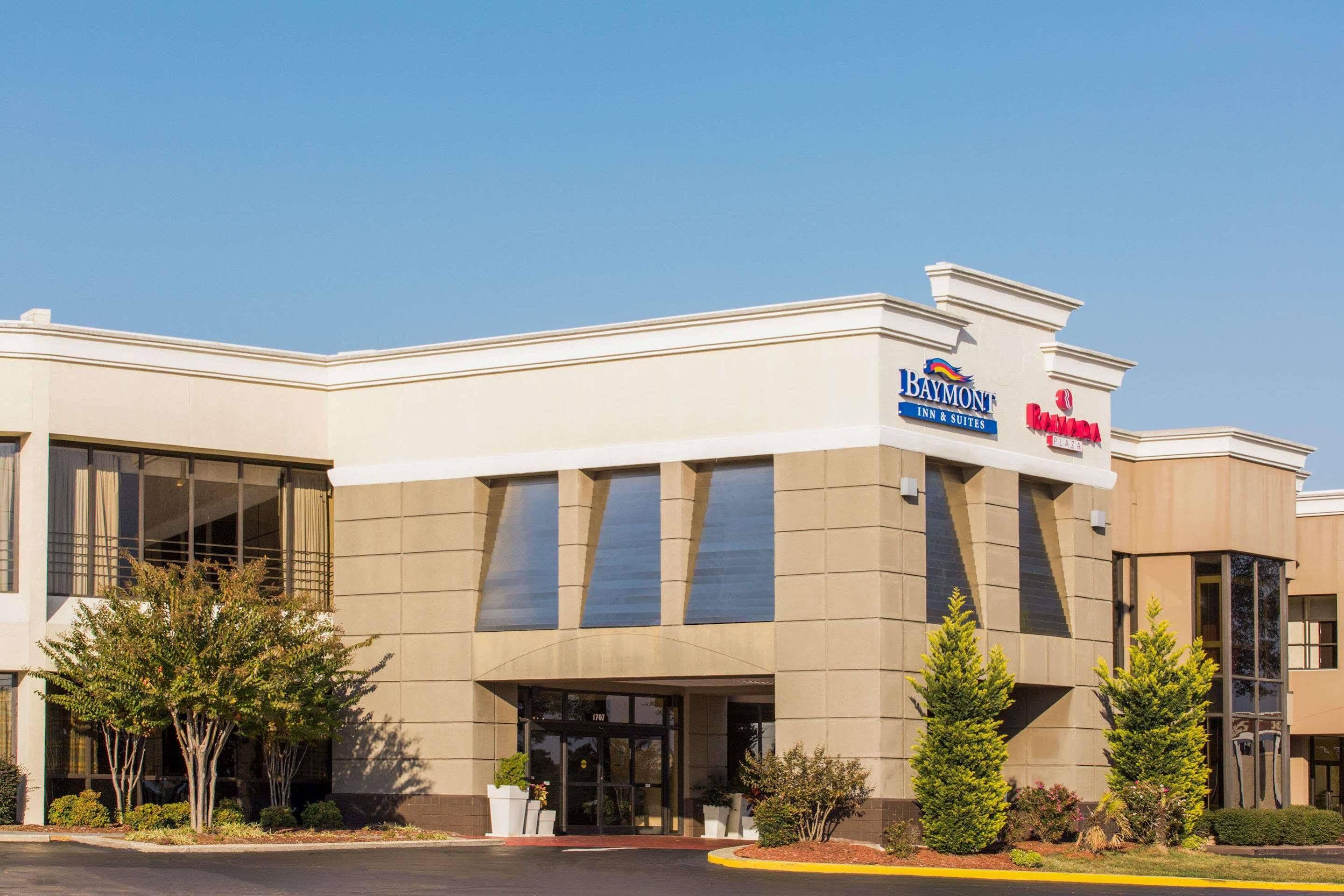 Baymont By Wyndham Fayetteville Fort Bragg Area Extérieur photo
