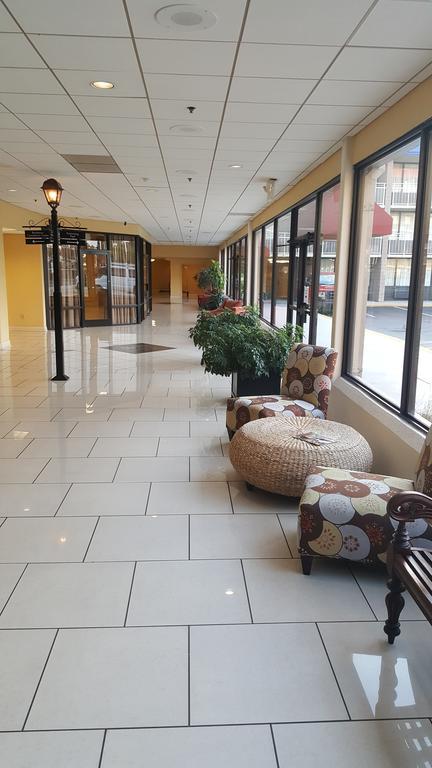 Baymont By Wyndham Fayetteville Fort Bragg Area Extérieur photo