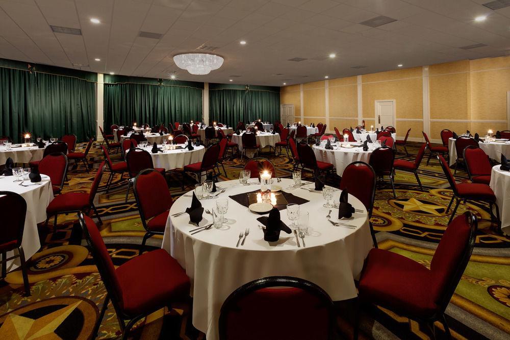 Baymont By Wyndham Fayetteville Fort Bragg Area Extérieur photo